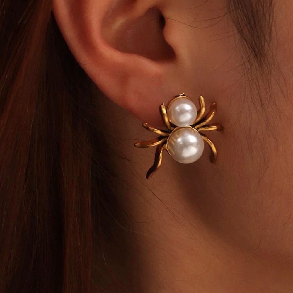 Gold Spider Pearl Earrings – Statement Halloween Jewelry, Gothic Cute Studs - Picture 3 of 3